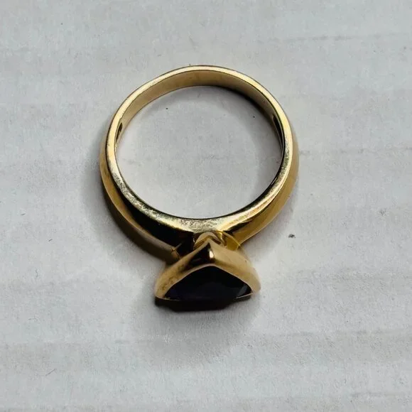 ⛔️SOLD⛔️Signed 14K FP Trillion-Cut Amethyst Triangle Ring Size 7 - Picture 7 of 10
